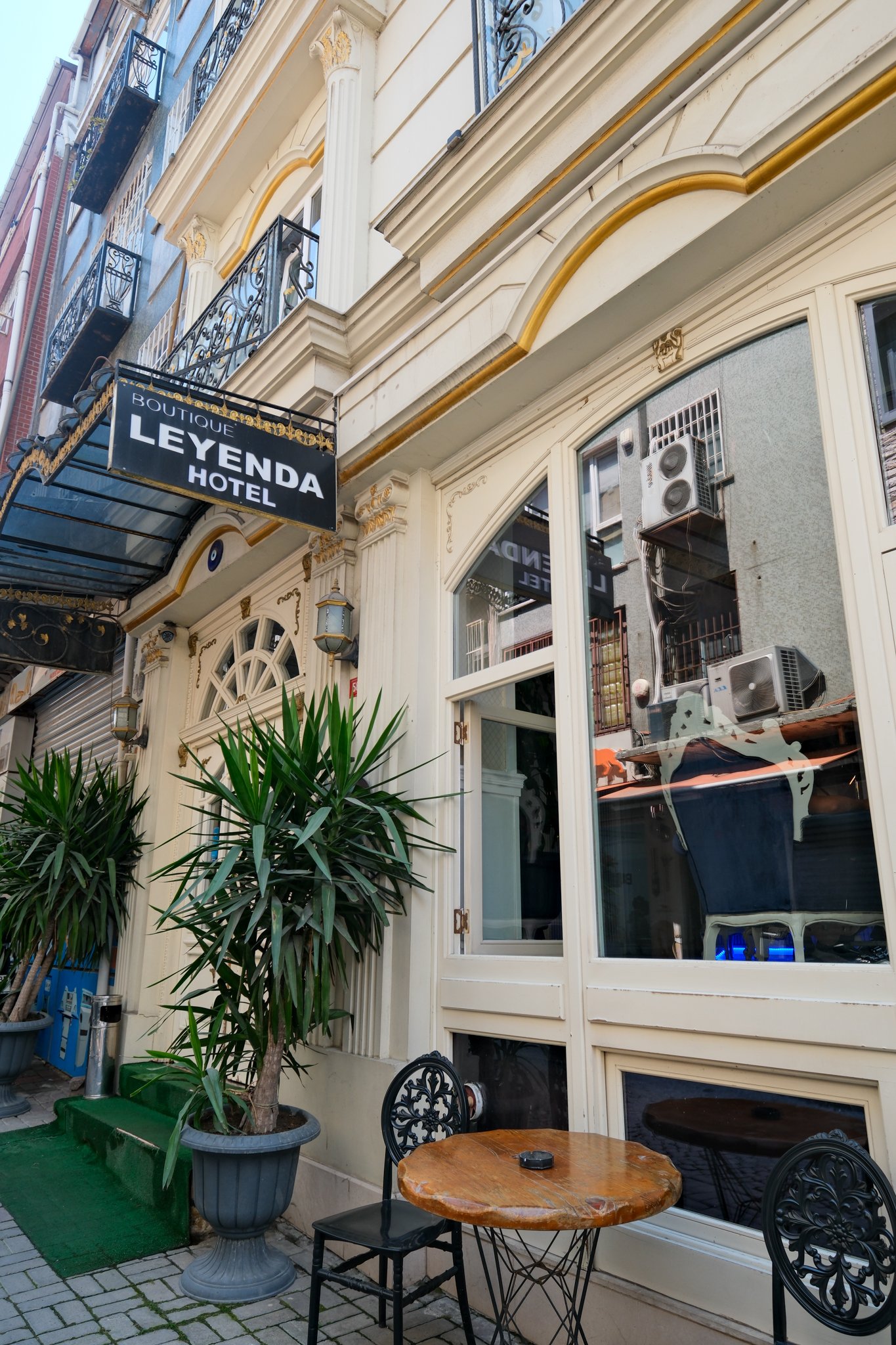 Leyenda Boutique Hotel giriş cephesi
