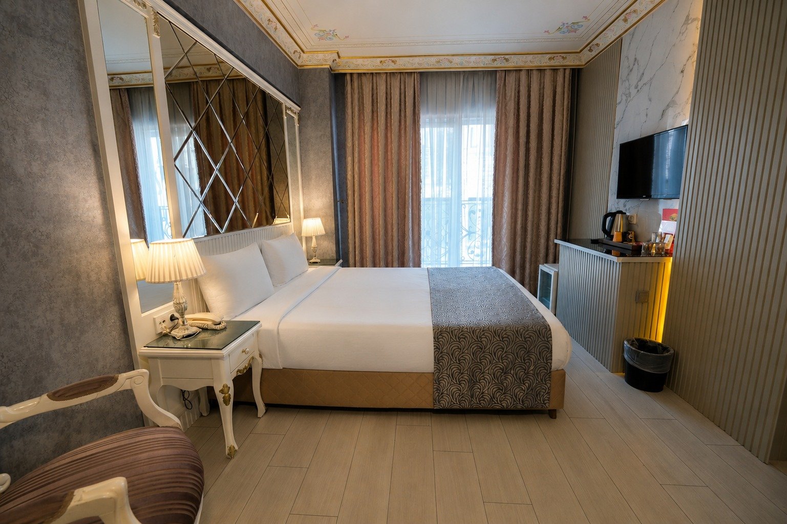 Deluxe Oda, 1 King Yatak, Şehir Manzaralı